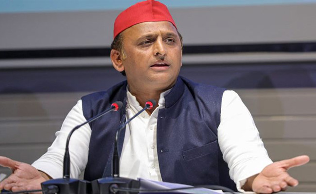 BJP blaming Iran-Israel war for everything, says Akhilesh; questions foreign policy